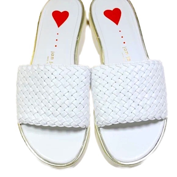 🏷️ NWT White Nina Sandals  Made in Spain 🇪🇸 - Picture 1 of 8